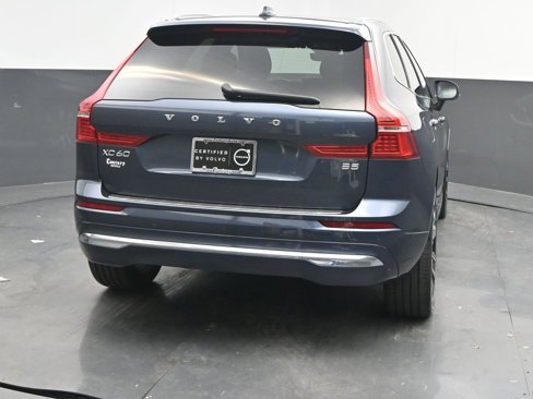 Certified 2023 Volvo XC60 B5 Ultimate w/ Climate Package image 6