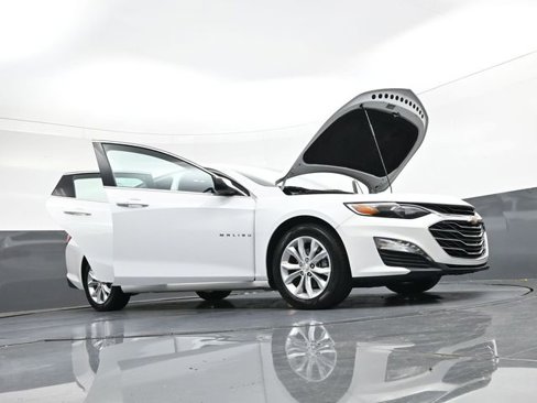 Used 2023 Chevrolet Malibu LT image 35