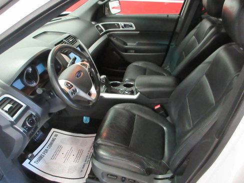 Used 2011 Ford Explorer XLT w/ 202A Rapid Spec Order Code image 7
