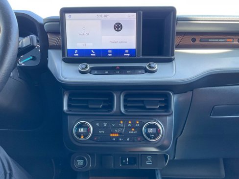 Used 2022 Ford Maverick Lariat w/ Lariat Luxury Package image 32