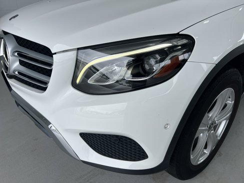 Used 2018 Mercedes-Benz GLC 300 image 4