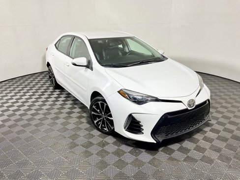 Used 2017 Toyota Corolla L image 3