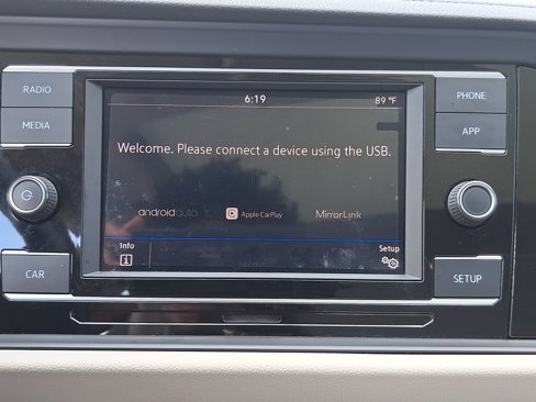 Used 2019 Volkswagen Jetta SE w/ Cold Weather Package image 21