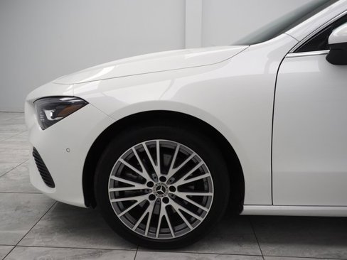 Used 2025 Mercedes-Benz CLA 250 image 14