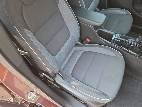 Used 2023 Chevrolet TrailBlazer LT w/ Convenience Package image 16
