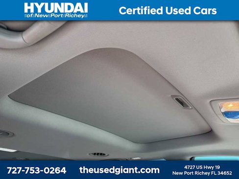 Used 2010 Hyundai Veracruz Limited image 9