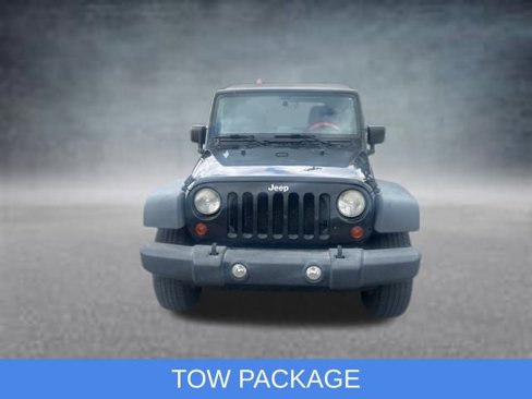 Used 2013 Jeep Wrangler Unlimited Sport image 2