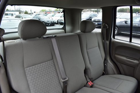 Used 2007 Jeep Liberty Sport w/ Off Road Group image 20