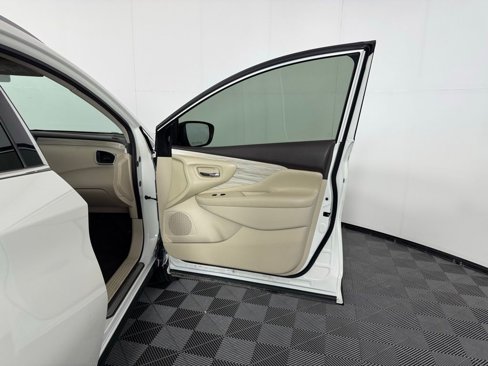 Used 2018 Nissan Murano SL w/ Cargo Package image 34