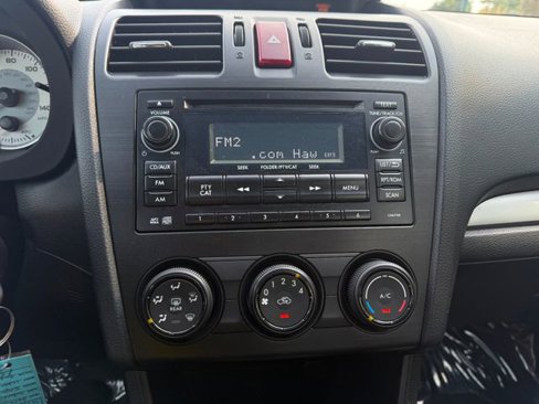 Used 2014 Subaru Impreza 2.0i Premium w/ All-Weather Package w/CVT image 7