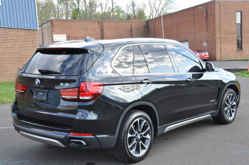 Used 2017 BMW X5 xDrive40e image 10