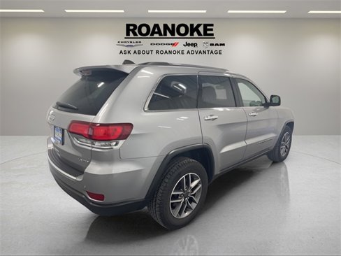 Used 2020 Jeep Grand Cherokee Limited image 13