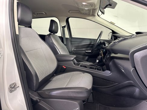 Used 2018 Ford Escape SE w/ SE Sport Appearance Package image 27