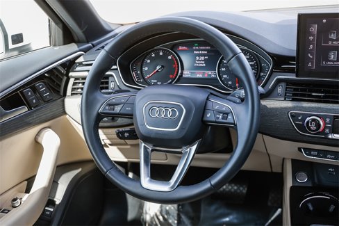 Used 2025 Audi A4 2.0T Premium image 13