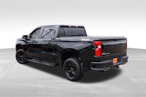 Used 2019 Chevrolet Silverado 1500 LT Trail Boss w/ Convenience Package image 9