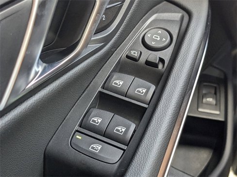 New 2025 BMW 330i Sedan w/ M Sport Package image 26