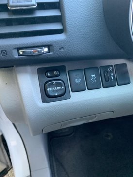 Used 2012 Toyota Highlander 4WD image 17