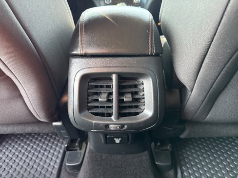 Used 2016 Jeep Cherokee 75th Anniversary image 21