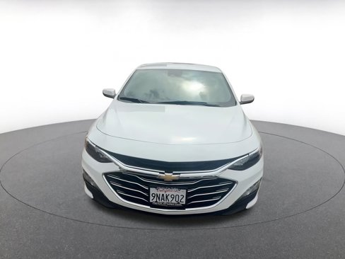 Used 2023 Chevrolet Malibu LT w/ Driver Confidence Package image 4