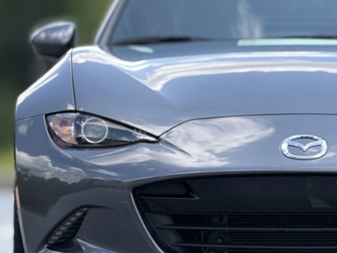 Used 2019 MAZDA MX-5 Miata RF Grand Touring w/ GT-S Package image 13