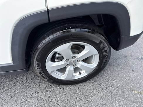 Used 2018 Jeep Compass Latitude w/ Popular Equipment Group image 21