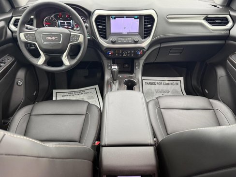 Used 2017 GMC Acadia SLT image 13