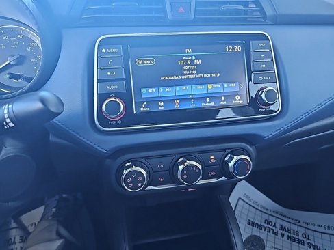 New 2025 Nissan Versa SV w/ Trunk Package image 9