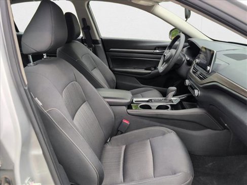 Used 2023 Nissan Altima 2.5 SV image 21