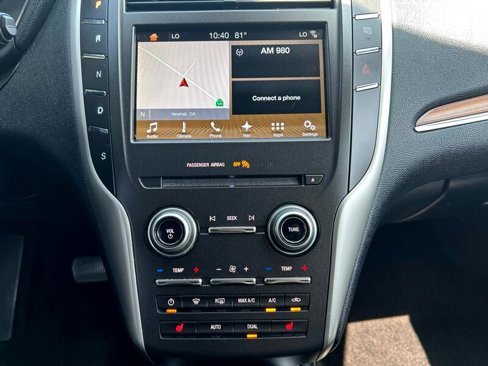Used 2017 Lincoln MKC Select w/ Select Plus Package image 12