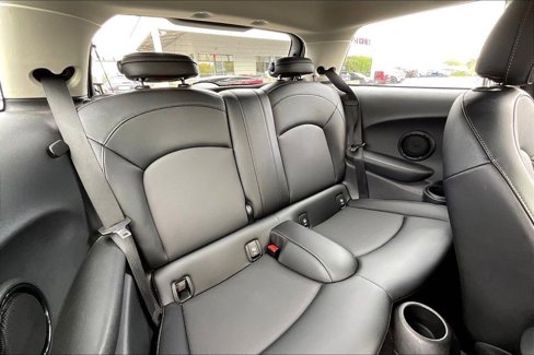 Used 2017 MINI Cooper 2-Door Hardtop image 22