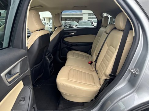 Used 2022 Ford Edge SEL image 23