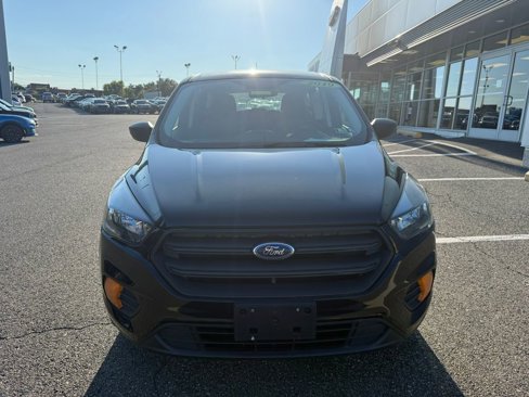 Used 2019 Ford Escape S image 2