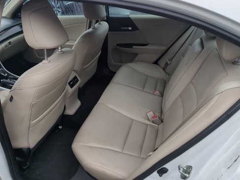 Used 2017 Honda Accord EX-L image 13