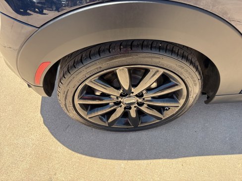 Used 2017 MINI Cooper S image 11