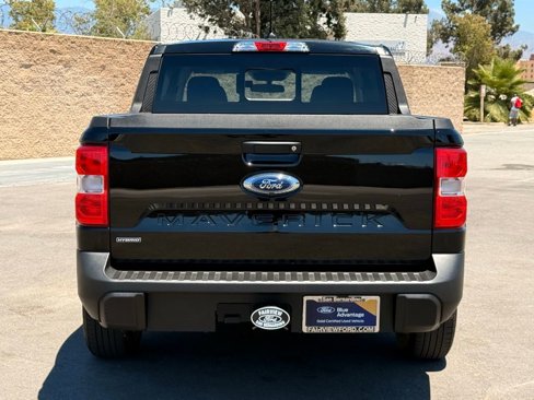 Certified 2023 Ford Maverick XLT w/ XLT Luxury Package image 3
