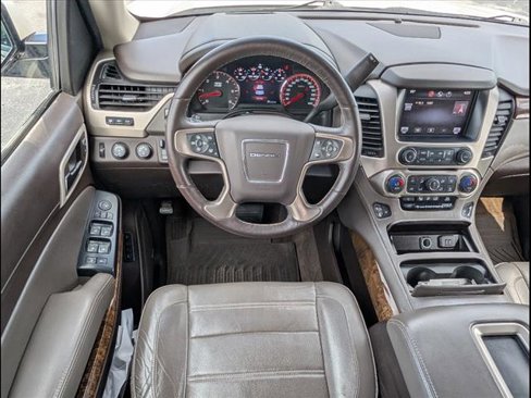 Used 2015 GMC Yukon Denali w/ Touring Package image 10