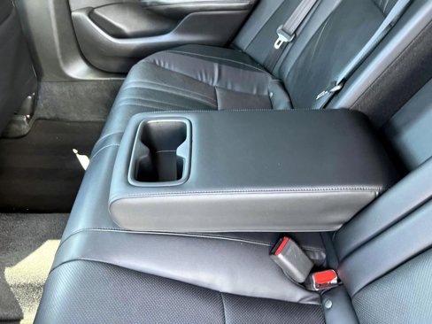 Certified 2018 Honda Accord Touring image 10
