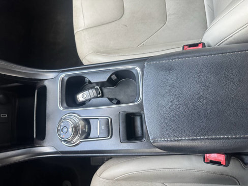 Used 2018 Ford Fusion Titanium image 23