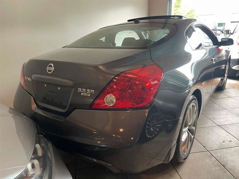 Used 2011 Nissan Altima 3.5 SR w/ Leather Pkg image 6
