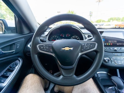 Used 2023 Chevrolet Malibu LT image 19