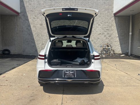 New 2026 Genesis GV70 2.5T Select image 11