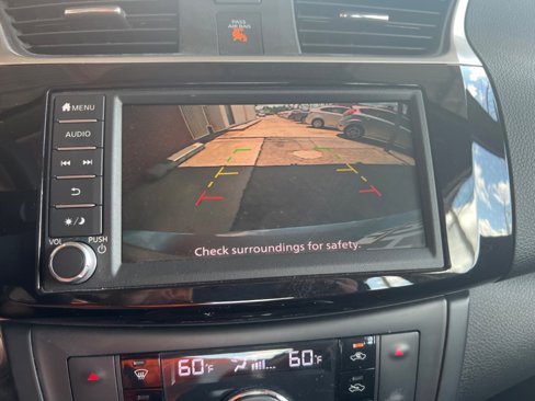 Used 2019 Nissan Sentra SV image 11