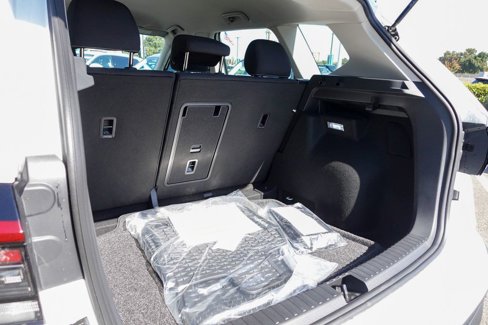 New 2025 Volkswagen Taos S image 27