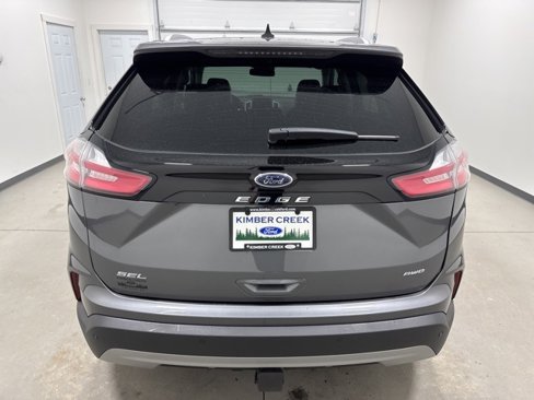 Used 2022 Ford Edge SEL w/ Convenience Package image 5