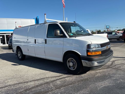 Used 2021 Chevrolet Express 2500 Extended w/ Driver Convenience Package image 6