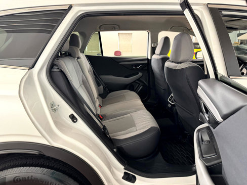 Used 2022 Subaru Outback Premium image 31