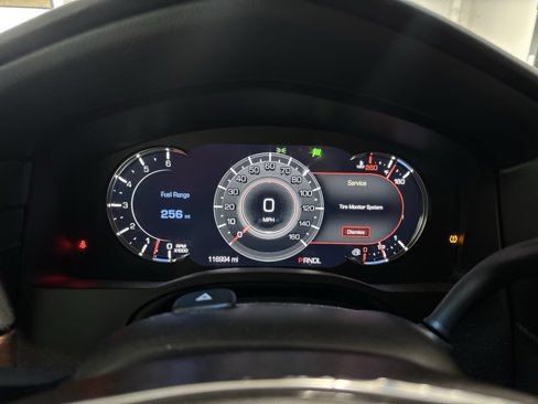 Used 2019 Cadillac Escalade ESV Luxury image 15