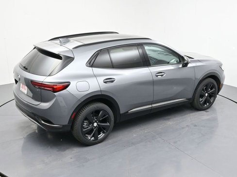 Used 2021 Buick Envision Essence w/ Technology Package I image 5