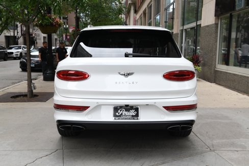 Used 2022 Bentley Bentayga image 6