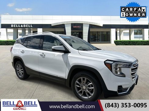 Certified 2024 GMC Terrain SLT image 1
